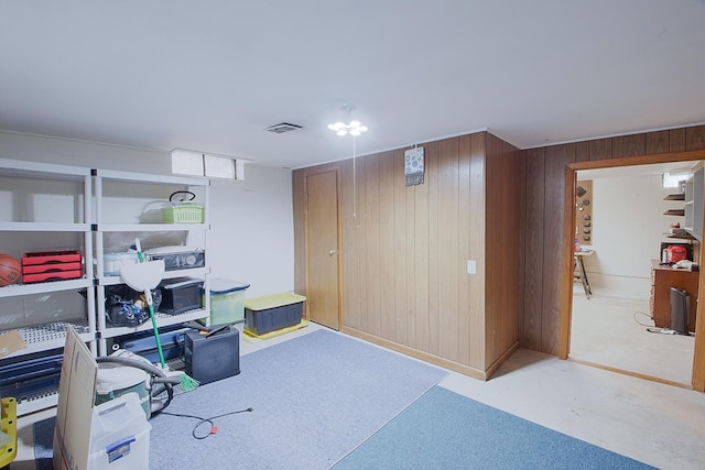1016 26th Ave N, Saint Cloud, MN 56303 - office space with wooden walls