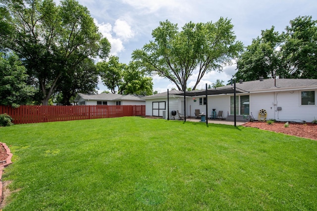 1704 Fair St, Mankato, MN 56001 - view of yard featuring a patio