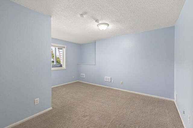 2692 Eagle Valley Dr, Woodbury, MN 55129 - photo 41