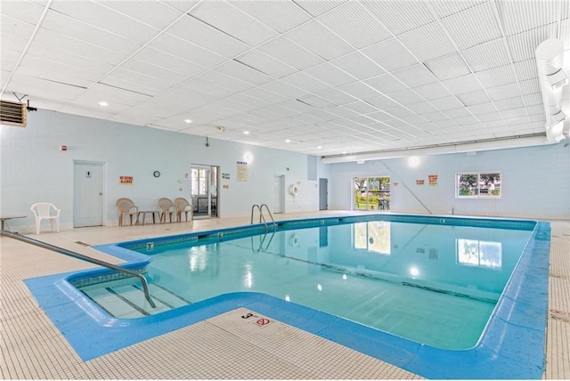2720 Dale St N Unit C206, Roseville, MN 55113 - view of indoor pool