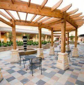 8124 Oakview Ln N Unit 47, Maple Grove, MN 55369 - common area with beamed ceiling
