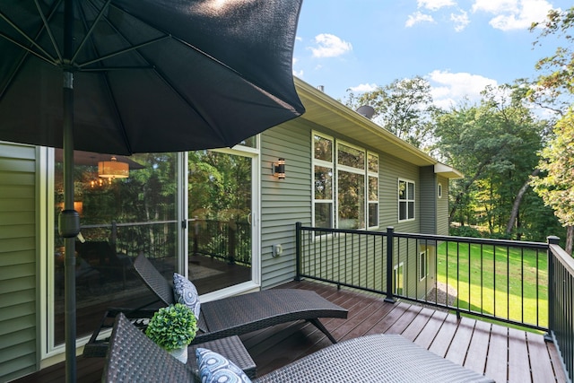 29680 Hidden Forest Blvd, Chisago City, MN 55013 - deck with a lawn