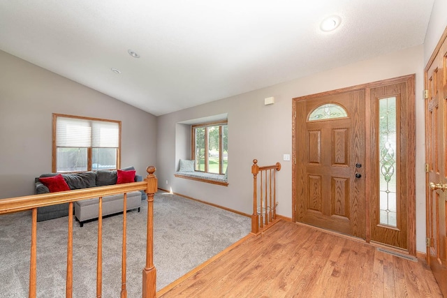 25 Piccadilly Pl, Mankato, MN 56001 - entrance foyer featuring lofted ceiling and light wood-type flooring