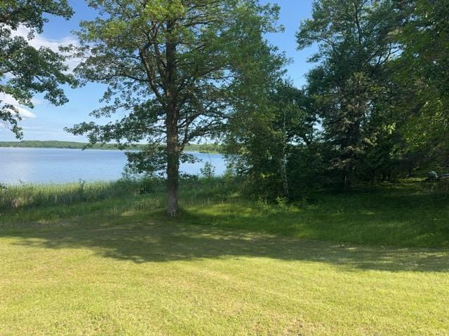 7300 County Road 8 NE, Longville, MN 56655 - view of grassy yard featuring a water view