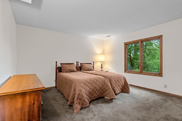 1267 Nursery Hill Ln, Arden Hills, MN 55112 - carpeted bedroom featuring baseboards and a textured ceiling