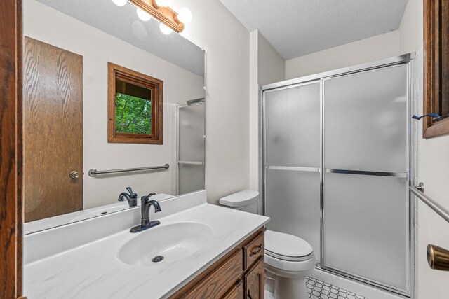 1267 Nursery Hill Ln, Arden Hills, MN 55112 - full bathroom with vanity, a shower with door, and tile patterned floors