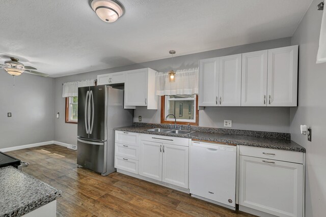 722 4th St, Litchfield, MN 55355 - photo 3