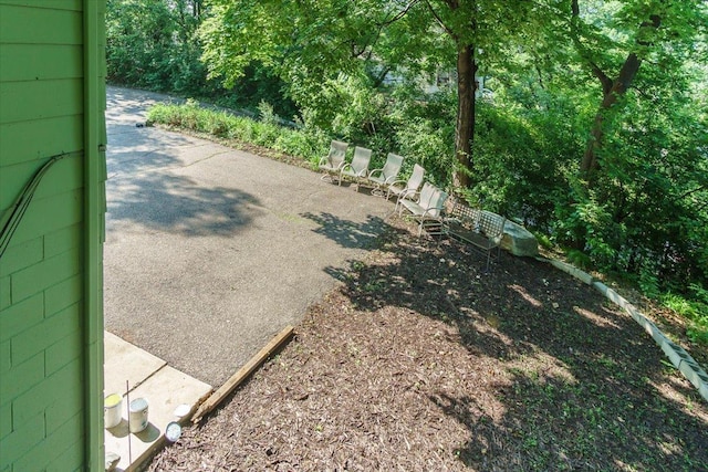 8335 Bush Lake Rd, Bloomington, MN 55438 - view of yard featuring a patio area