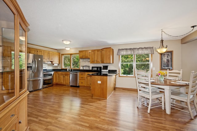 4590 Merrywood Ln, Excelsior, MN 55331 - photo 6