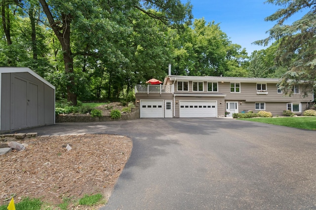 4590 Merrywood Ln, Excelsior, MN 55331 - photo 2