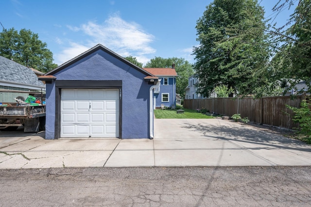 1407 Pascal St N, Saint Paul, MN 55108 - detached garage with concrete driveway