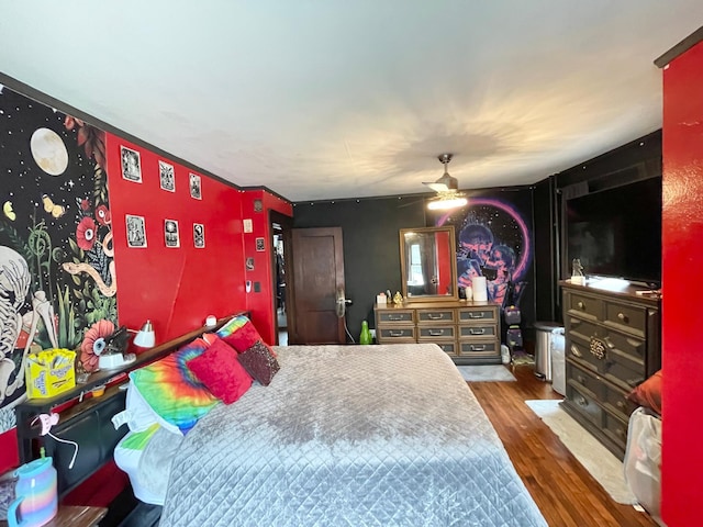 407 Minnesota St, Redwood Falls, MN 56283 - bedroom with wood finished floors and a ceiling fan
