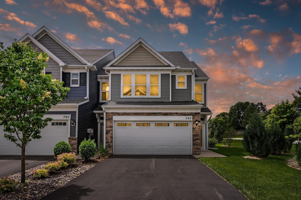 707 Rockburn Rd, Chanhassen, MN 55317 - photo 1