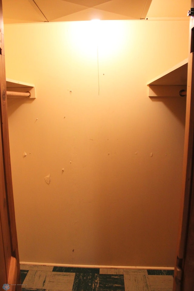 509 24th Ave N, Fargo, ND 58102 - view of walk in closet