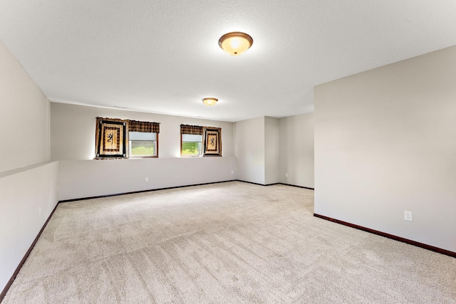 300 Dakota Ave, Roberts, WI 54023 - carpeted empty room featuring baseboards