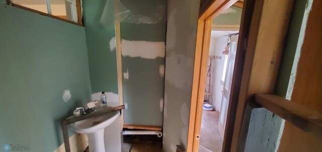 103 Main St S, Kindred, ND 58052 - view of bathroom
