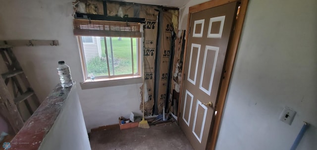 103 Main St S, Kindred, ND 58052 - entryway with unfinished concrete flooring