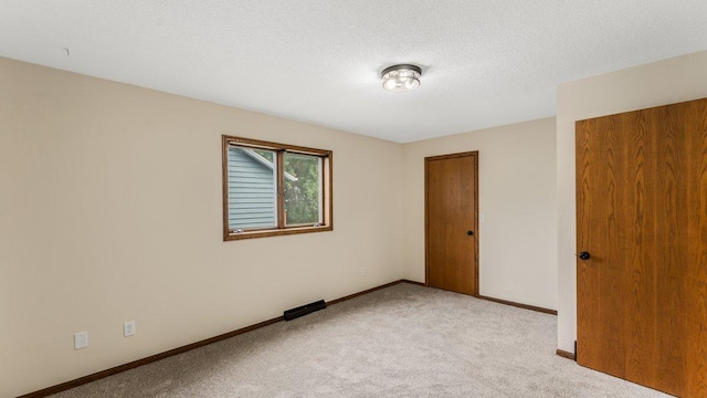337 9 1/2 St N, Sauk Rapids, MN 56379 - unfurnished room featuring carpet floors and baseboards