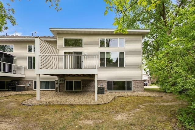 7636 Arbor Ln, Savage, MN 55378 - photo 3