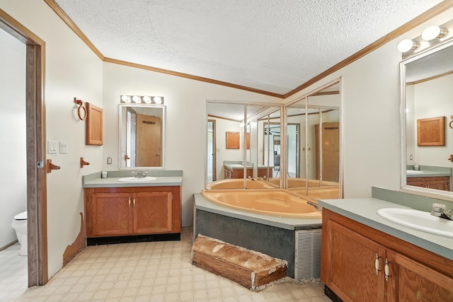 6257 State Highway 70, Rock Creek, MN 55063 - full bath featuring tile patterned floors, crown molding, two vanities, a garden tub, and a textured ceiling