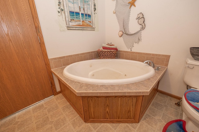 1618 Maple Shores Ln NE, Longville, MN 56655 - full bath featuring toilet and a tub with jets