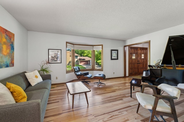 9079 Hyland Creek Cir, Bloomington, MN 55437 - photo 9
