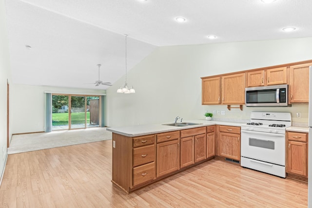 141 Elm St, Belle Plaine, MN 56011 - photo 5