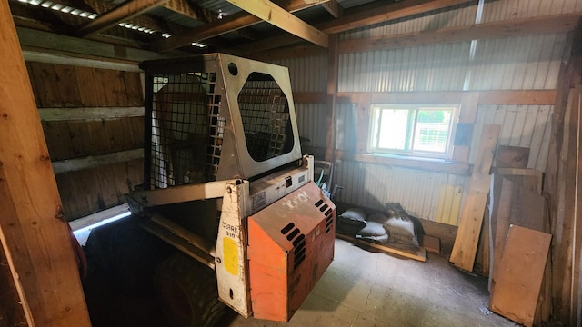 511 4th St W, Jasper, MN 56144 - view of horse barn