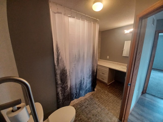 21196 Morgan Dr, Forest Lake, MN 55025 - full bathroom with vanity and a shower with curtain