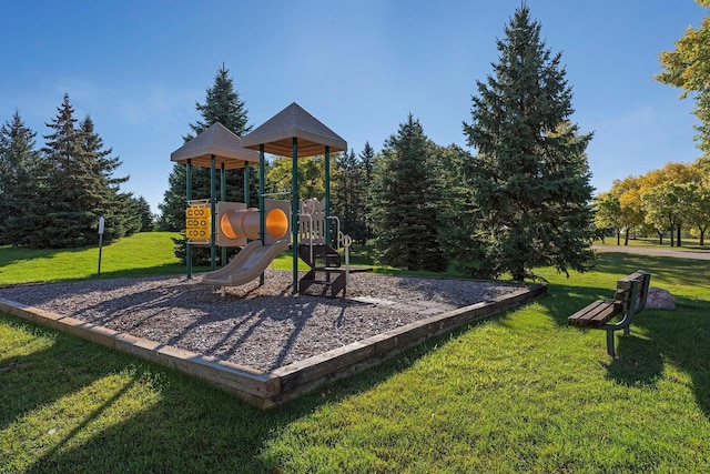 8447 Morgan Ln, Eden Prairie, MN 55347 - community play area featuring a lawn