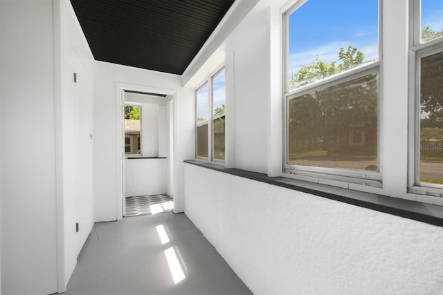 619 4th Ave E, Shakopee, MN 55379 - view of corridor