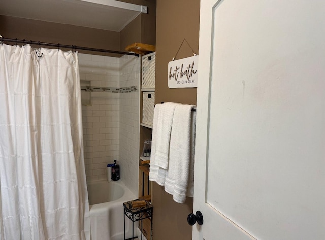 338 Jefferson St, Saint Croix Falls, WI 54024 - bathroom with shower / bathtub combination with curtain