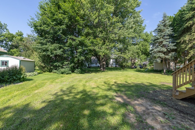 269 Chestnut St, Ellsworth, WI 54011 - view of green lawn