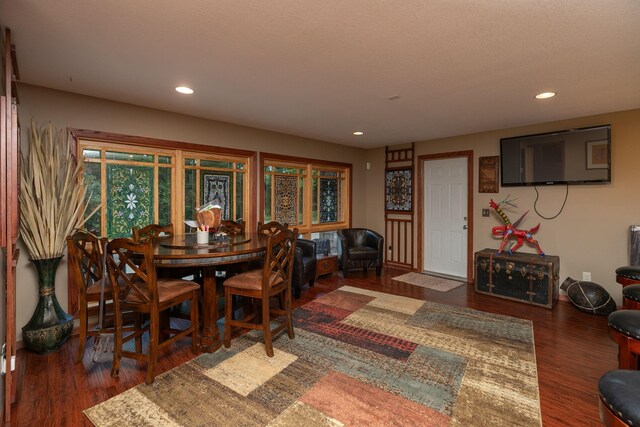 175 6th Ln NE, Oronoco, MN 55960 - dining room featuring recessed lighting and wood finished floors