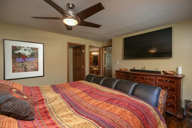 175 6th Ln NE, Oronoco, MN 55960 - bedroom with wood finished floors, a ceiling fan, and a textured ceiling