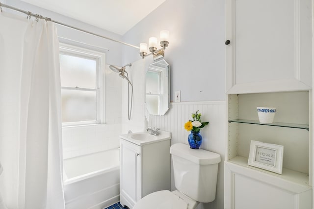 1215 Palace Ave, Saint Paul, MN 55105 - bathroom with wainscoting, shower / bath combination with curtain, and vanity