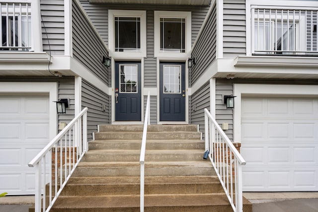 17641 69th Pl N, Maple Grove, MN 55311 - entrance to property featuring a garage and a balcony