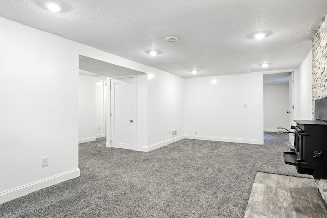 2638 Florida Ave S, Saint Louis Park, MN 55426 - finished below grade area featuring a textured ceiling and carpet