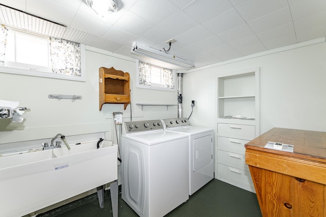 1007 12th Ave NE, Rochester, MN 55906 - washroom featuring independent washer and dryer
