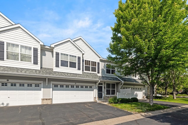 1608 Legacy Pkwy E Unit 6, Maplewood, MN 55109 - photo 2