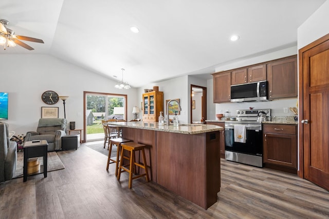 139 Fairview Ct, Menomonie, WI 54751 - photo 6