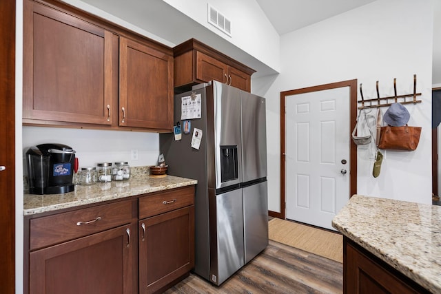 139 Fairview Ct, Menomonie, WI 54751 - photo 8