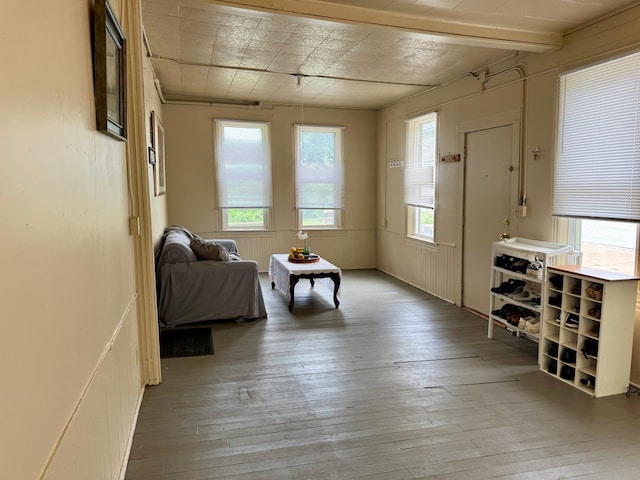 371 Sherburne Ave, Saint Paul, MN 55103 - sitting room with hardwood / wood-style flooring