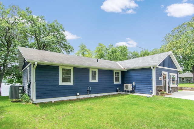 21865 512th Ln, Mcgregor, MN 55760 - rear view of property featuring a lawn