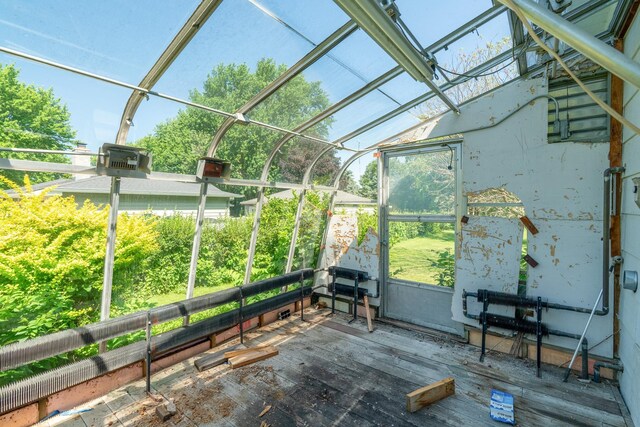 208 Lincoln St SW, Mapleton, MN 56065 - view of sunroom