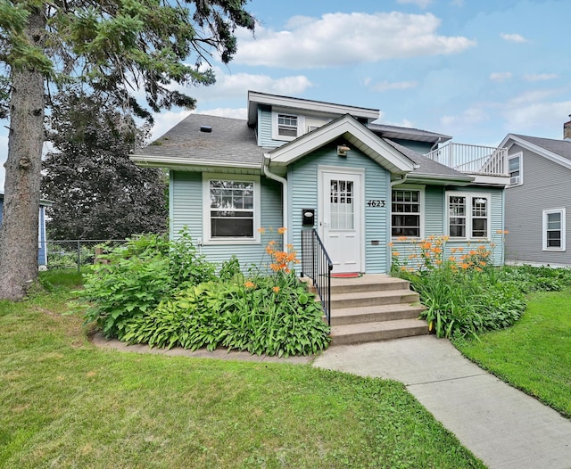 4623 Blaisdell Ave S, Minneapolis, MN 55419 - bungalow with a shingled roof