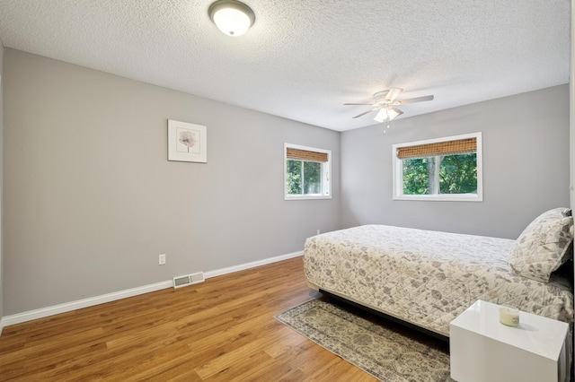 712 Country Pl, Burnsville, MN 55337 - photo 9