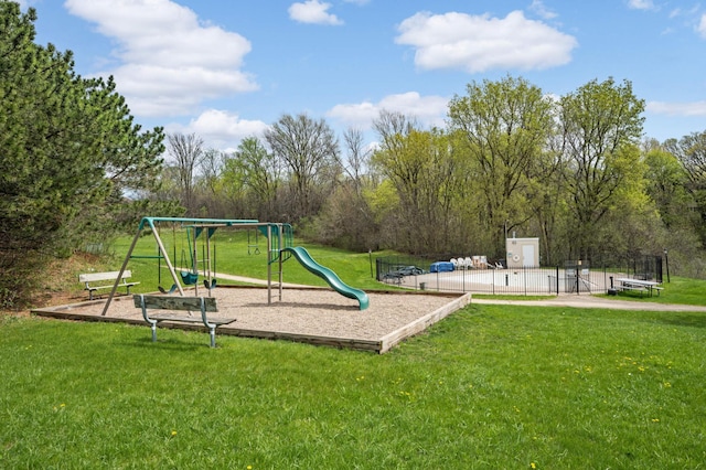 1903 Silver Bell Rd Unit 108, Eagan, MN 55122 - view of community jungle gym