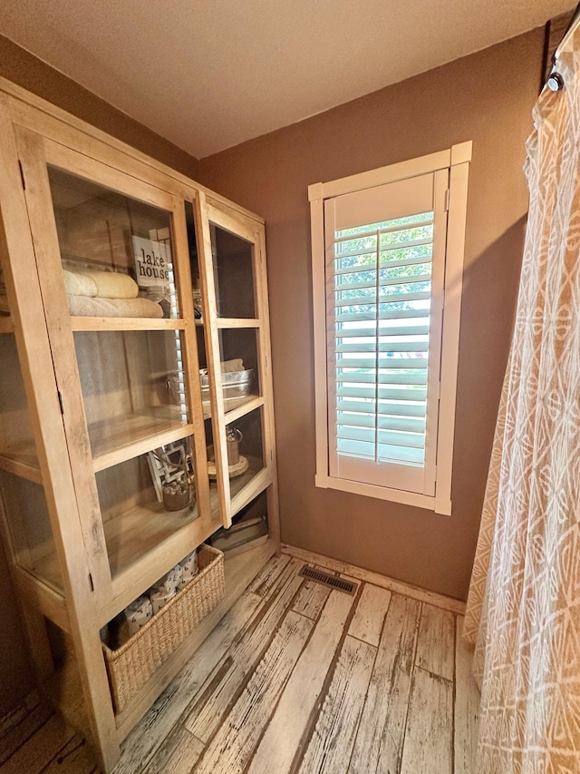 9186 Traders Bay Trl NW, Walker, MN 56484 - view of storage room