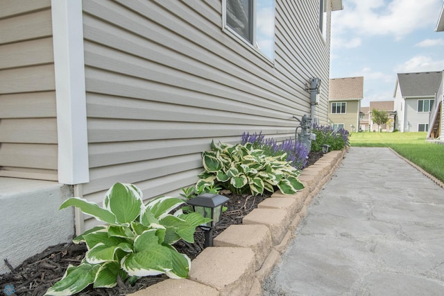 1381 Westport Beach Way W, Fargo, ND 58078 - view of side of home